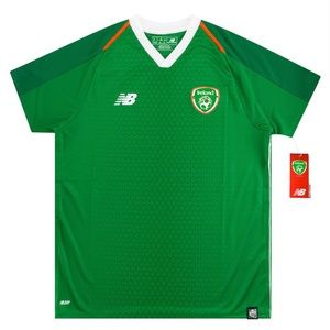 **SOLD** 2018-19 Ireland Women's Player Issue Home Shirt